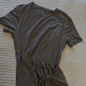 Lululemon cinch-waist  mini dress size 6/Small  heathered grey